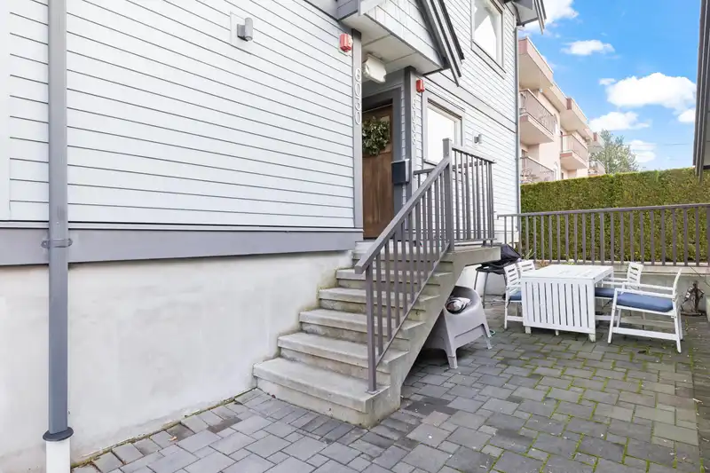 6030 PRINCE EDWARD STREET - photo 4 of 23