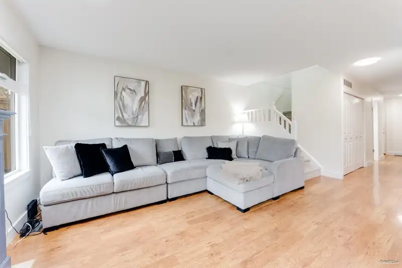 65 9045 WALNUT GROVE DRIVE - photo 2 of 29