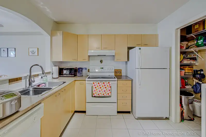 307 8495 JELLICOE STREET - photo 2 of 22