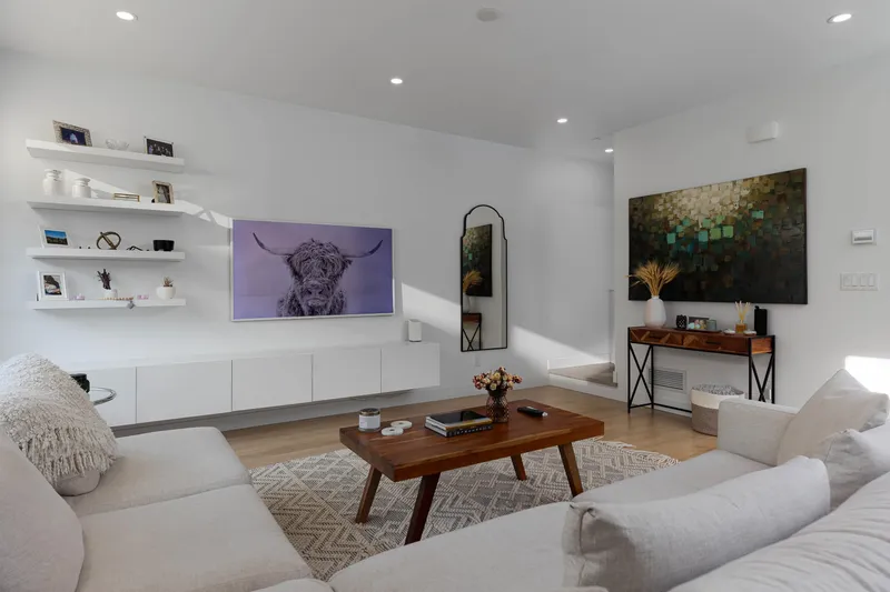 17 602 LILE DRIVE - photo 3 of 25