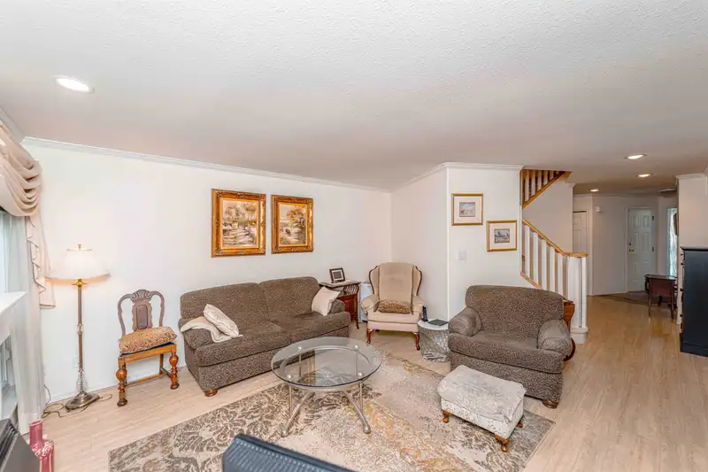 2 33179 GEORGE FERGUSON WAY - photo 4 of 40