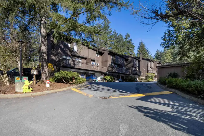 1950 PURCELL WAY - photo 2 of 29