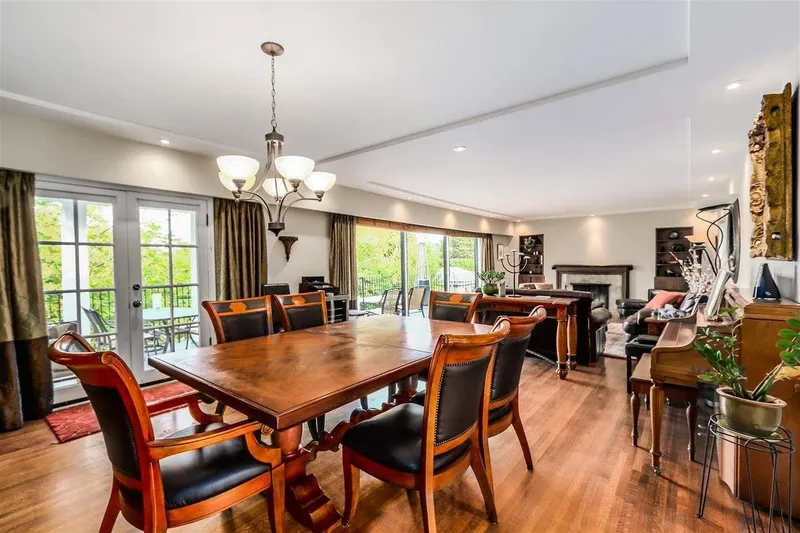 5975 CHANCELLOR BOULEVARD - photo 4 of 20