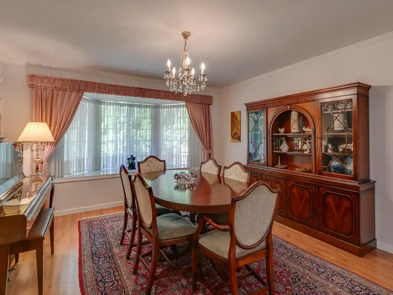 5755 NANCY GREENE WAY - photo 4 of 40