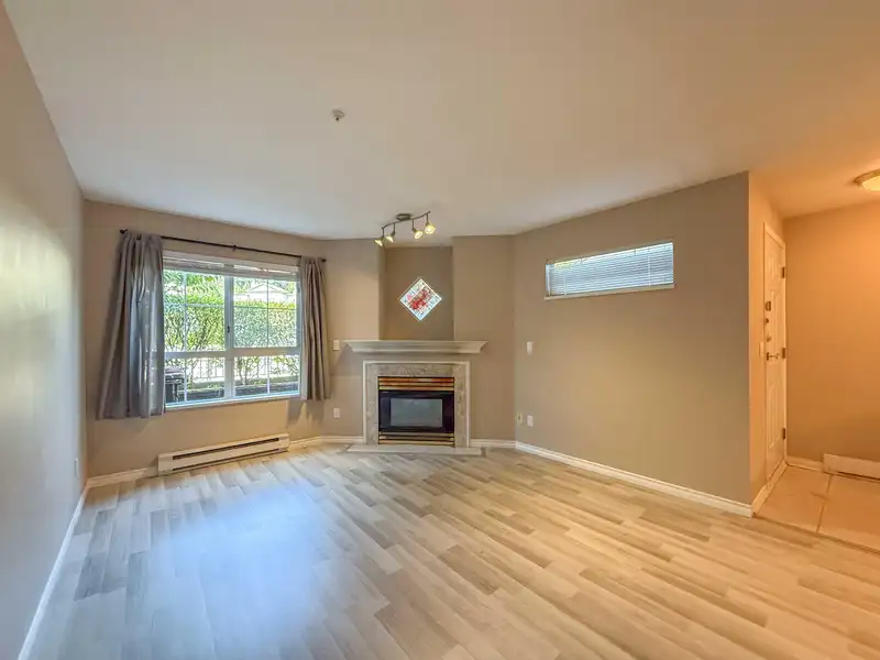 120 2970 PRINCESS CRESCENT - photo 3 of 17