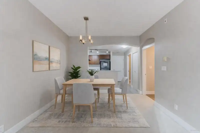 201 9233 FERNDALE ROAD - photo 4 of 15