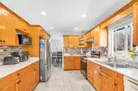 2 3770 CLEARBROOK ROAD - thumbnail 10