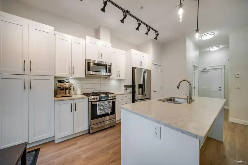 114 11077 RAVINE ROAD - photo 4 of 39