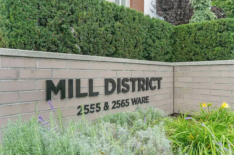 103 2565 WARE STREET - photo 2 of 25