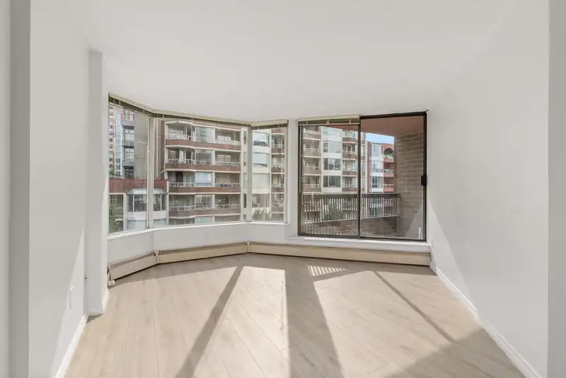 605 1333 HORNBY STREET - photo 2 of 19