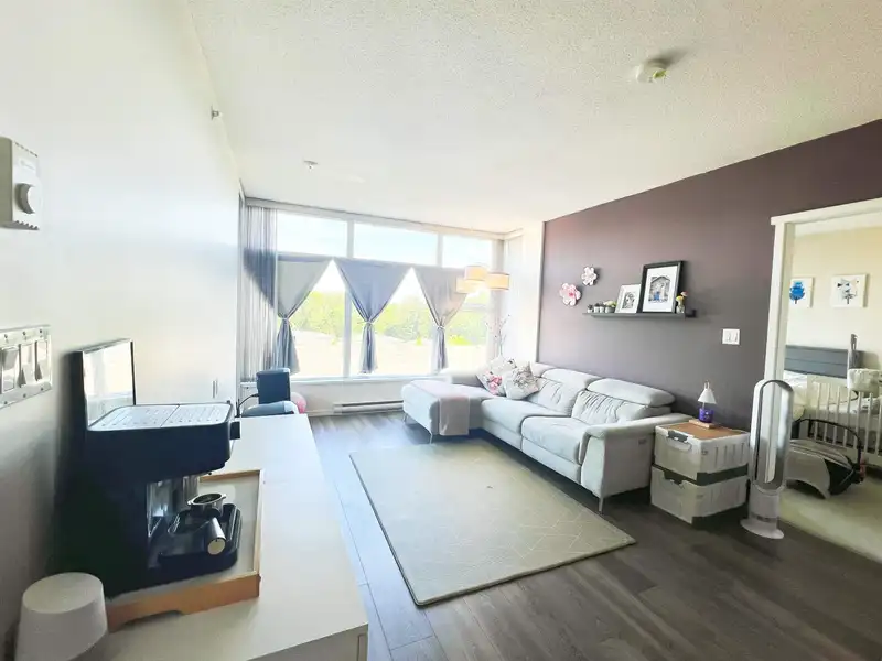 808 3102 WINDSOR GATE - photo 3 of 20