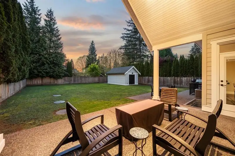 8973 MACKIE STREET - photo 4 of 27