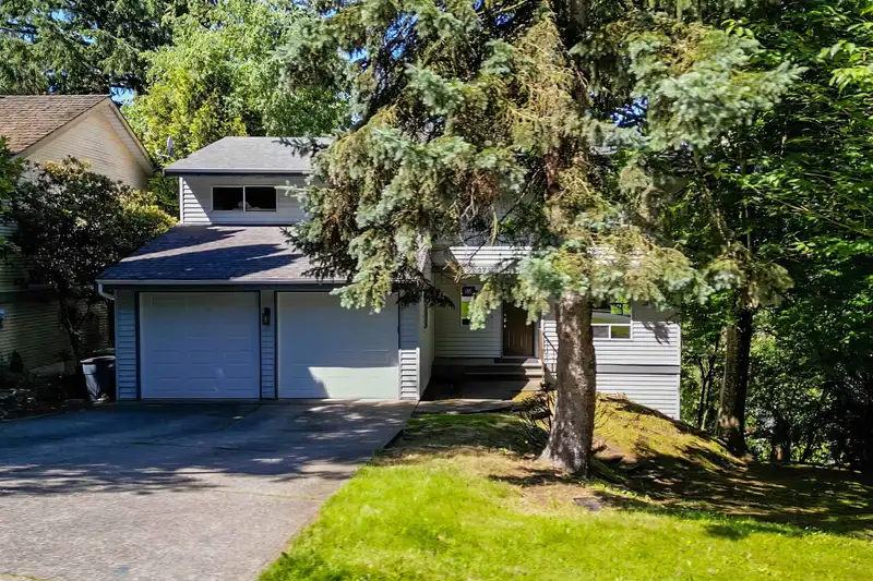 2716 ST MORITZ WAY - photo 1 of 40