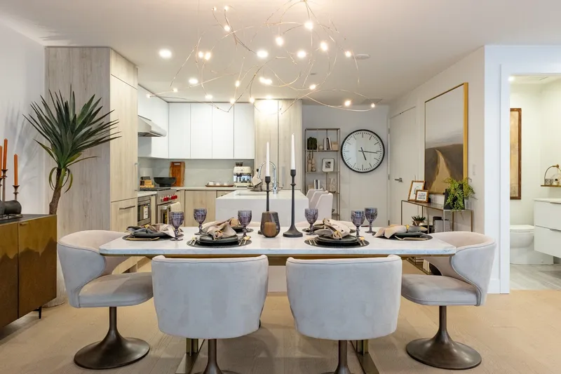 TH4 423 6TH STREET - photo 4 of 25