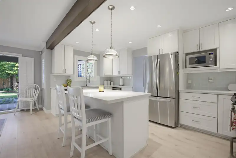 19026 117B AVENUE - photo 3 of 40