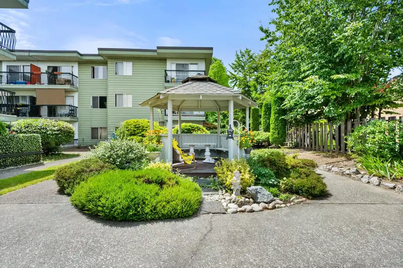 136B 8635 120 STREET - photo 1 of 6
