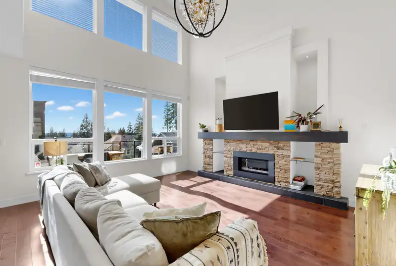 3492 BISHOP PLACE - photo 4 of 40