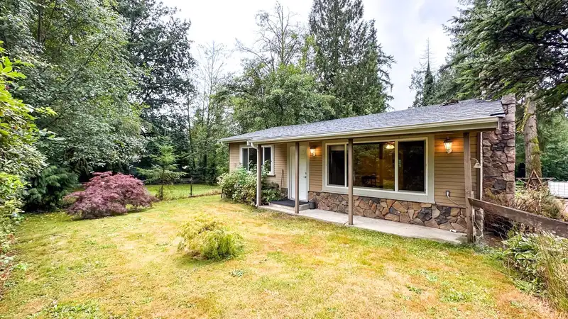 11185 272 STREET - photo 1 of 39