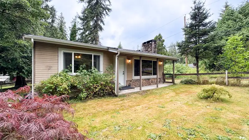11185 272 STREET - photo 2 of 39