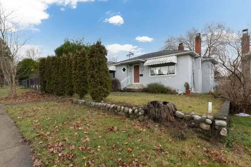 21 E 41ST AVENUE - photo 1 of 24
