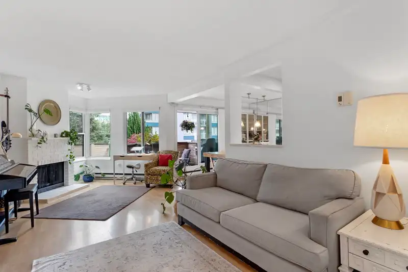102 575 W 13TH AVENUE - photo 1 of 31