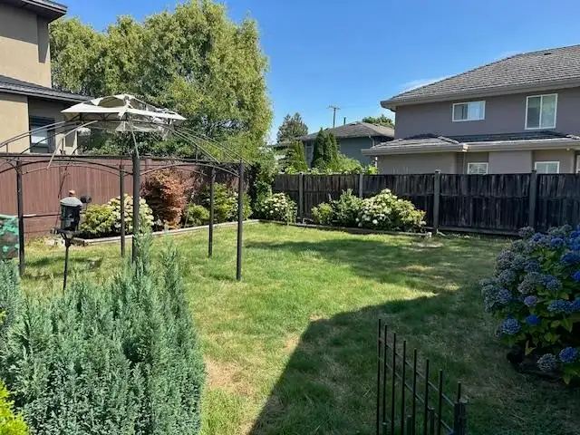 9240 DIAMOND ROAD - photo 3 of 6
