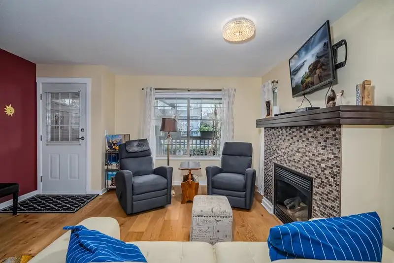 9 19250 65 AVENUE - photo 3 of 28