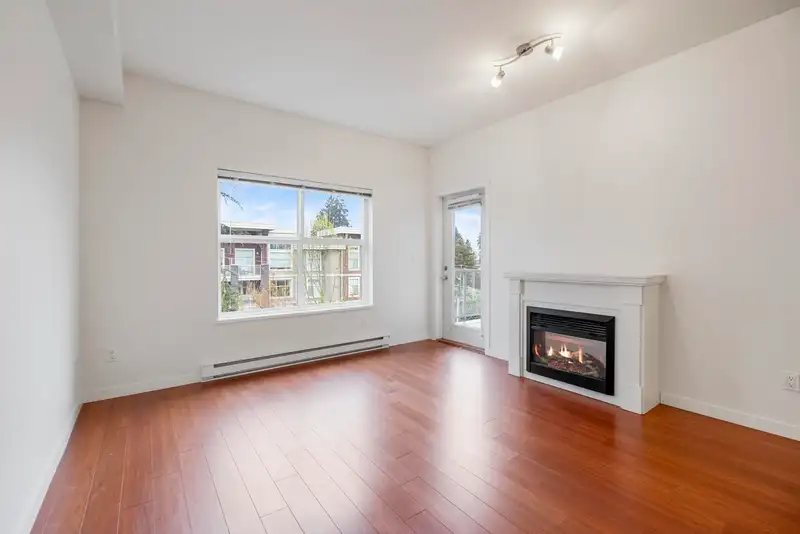 403 2488 KELLY AVENUE - photo 3 of 40