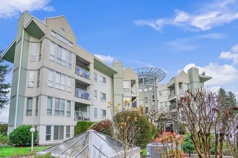 108 2585 WARE STREET - photo 2 of 23