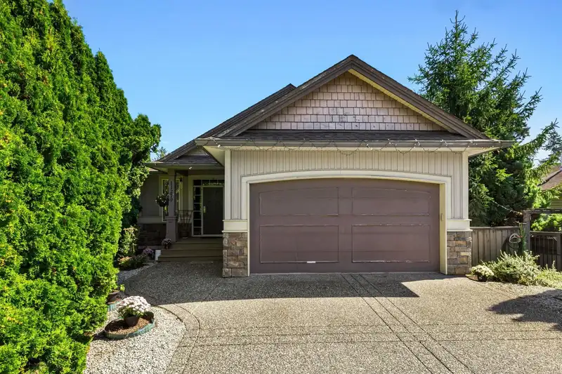 11279 CREEKSIDE STREET - photo 1 of 39