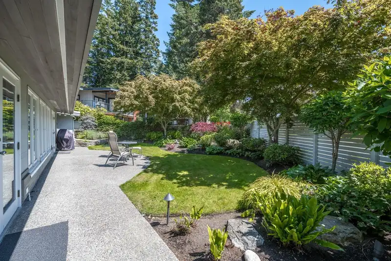 20 50 STREET - photo 2 of 35