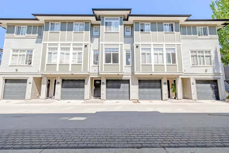 61 1010 EWEN AVENUE - photo 1 of 14