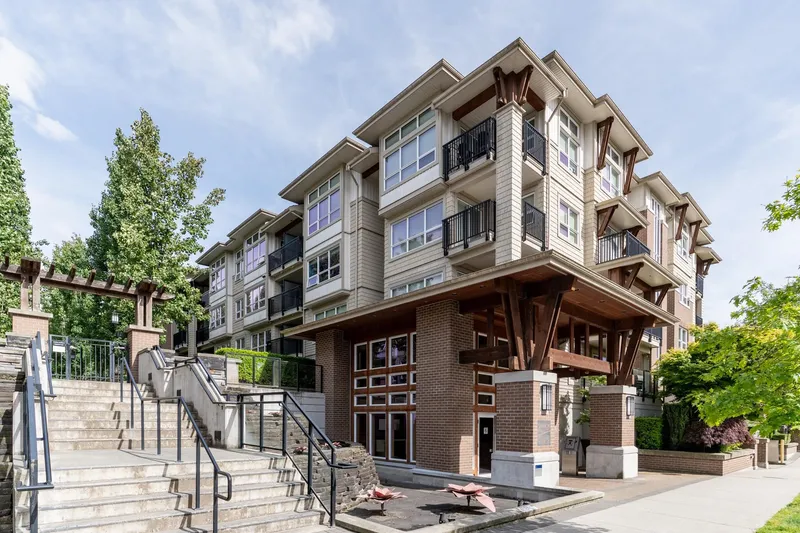 321 6828 ECKERSLEY ROAD - photo 2 of 25