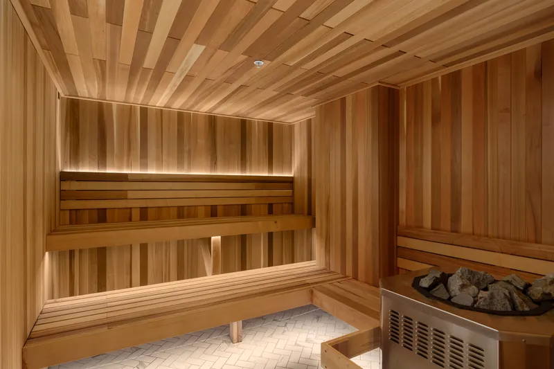 4306 4168 LOUGHEED HIGHWAY - photo 4 of 21