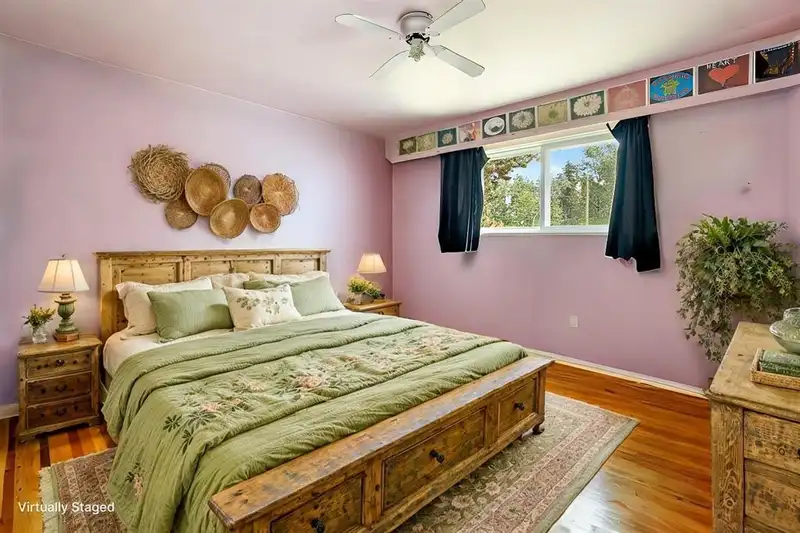 2125 BOULEVARD CRESCENT - photo 1 of 19