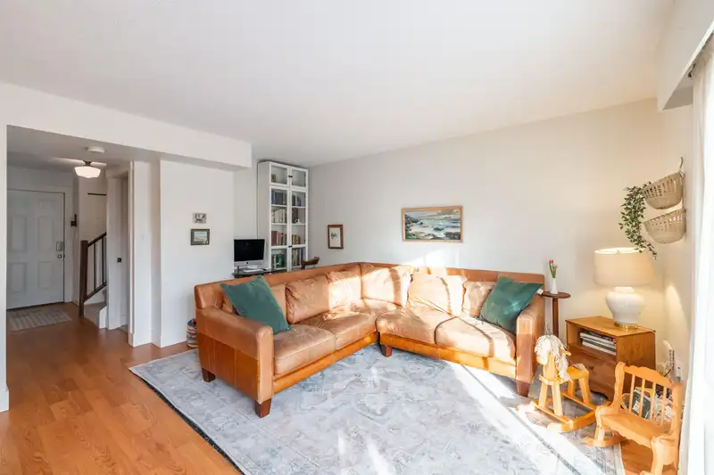 108 32880 BEVAN WAY - photo 3 of 21