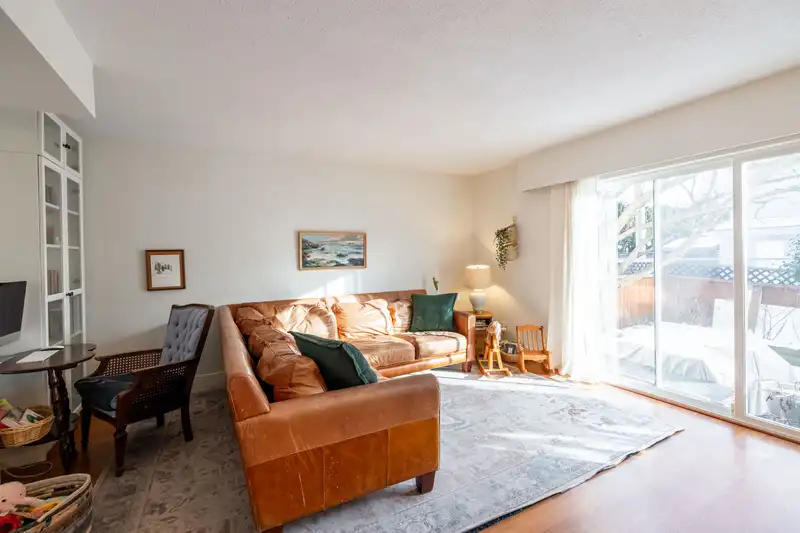 108 32880 BEVAN WAY - photo 4 of 21