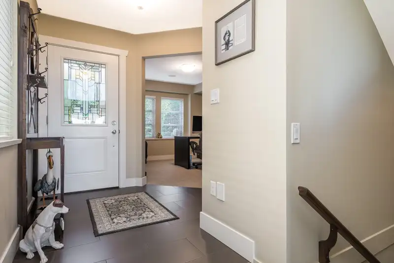 3125 LUKIV TERRACE - photo 4 of 40