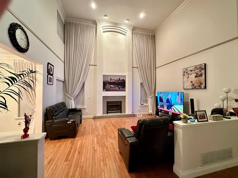 3070 TIMBER COURT - photo 4 of 25