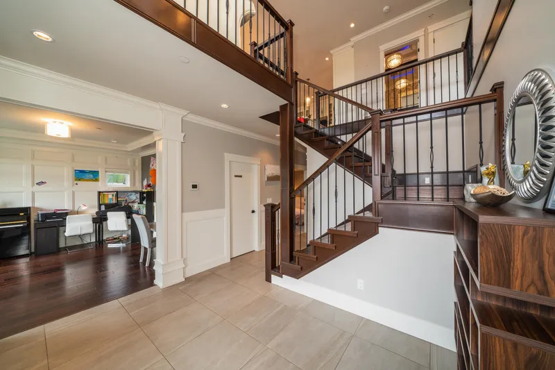 15807 BUENA VISTA AVENUE - photo 2 of 25