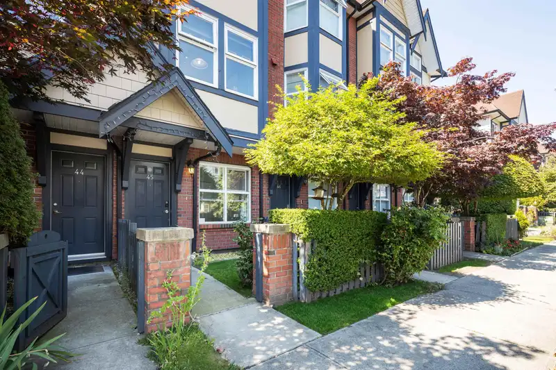 45 6099 ALDER STREET - photo 1 of 24