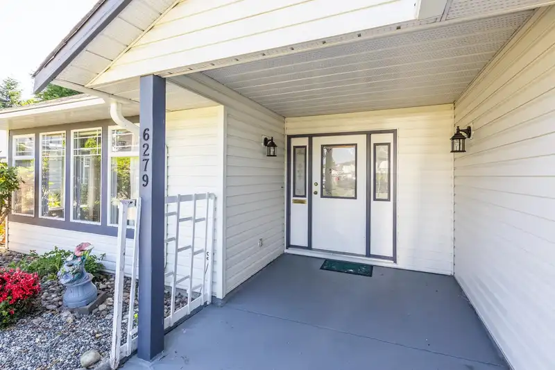 6279 171 STREET - photo 3 of 40