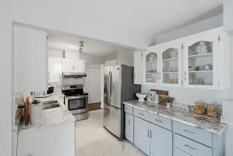 101 2414 CHURCH STREET - photo 1 of 29