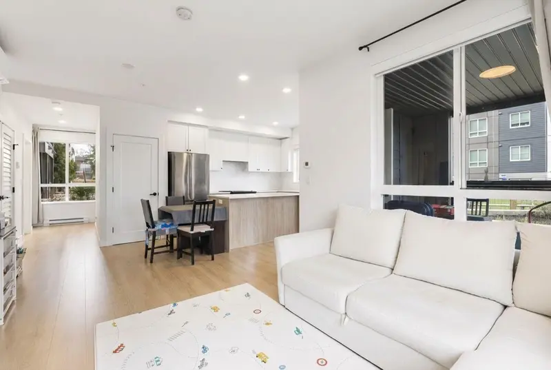 104 19953 76 AVENUE - photo 4 of 25