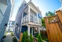 26 9762 182A STREET - thumbnail 2