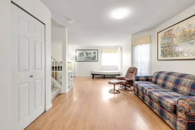 5 7240 LANGTON ROAD - photo 3 of 25