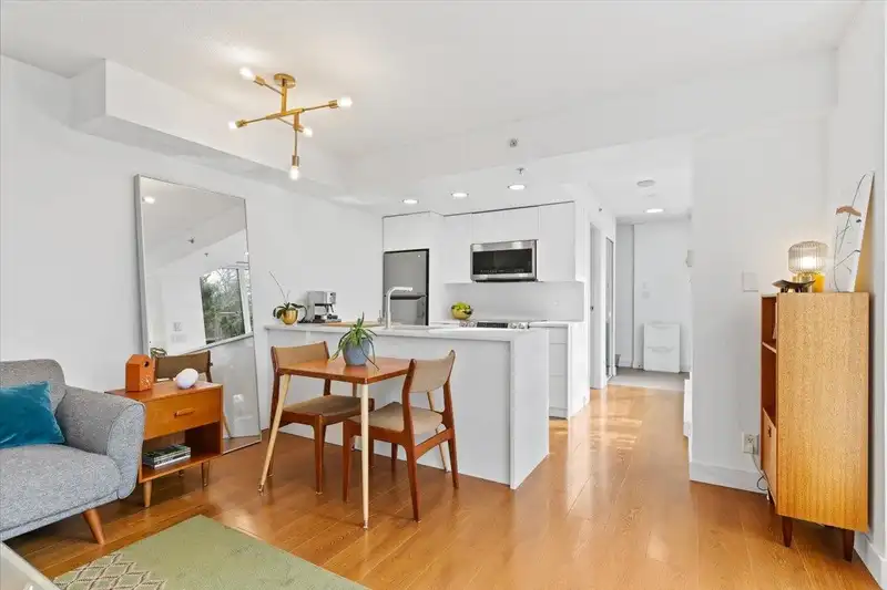 37 KEEFER PLACE - photo 2 of 24
