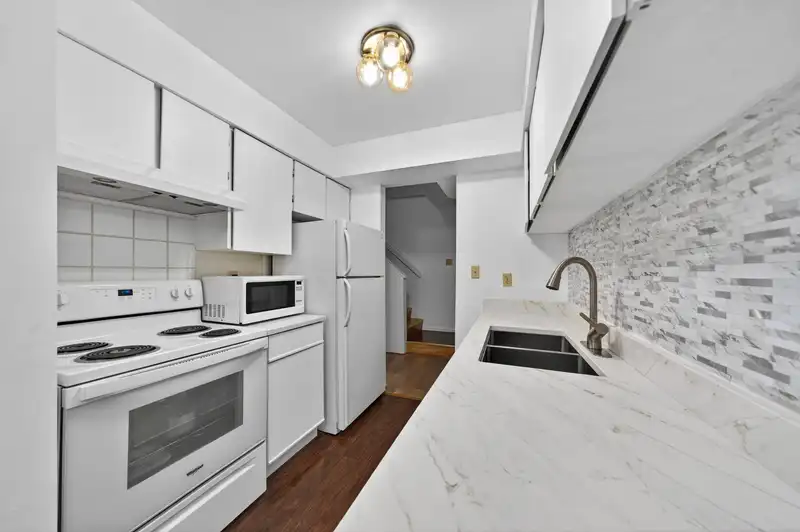 3438 COPELAND AVENUE - photo 1 of 31