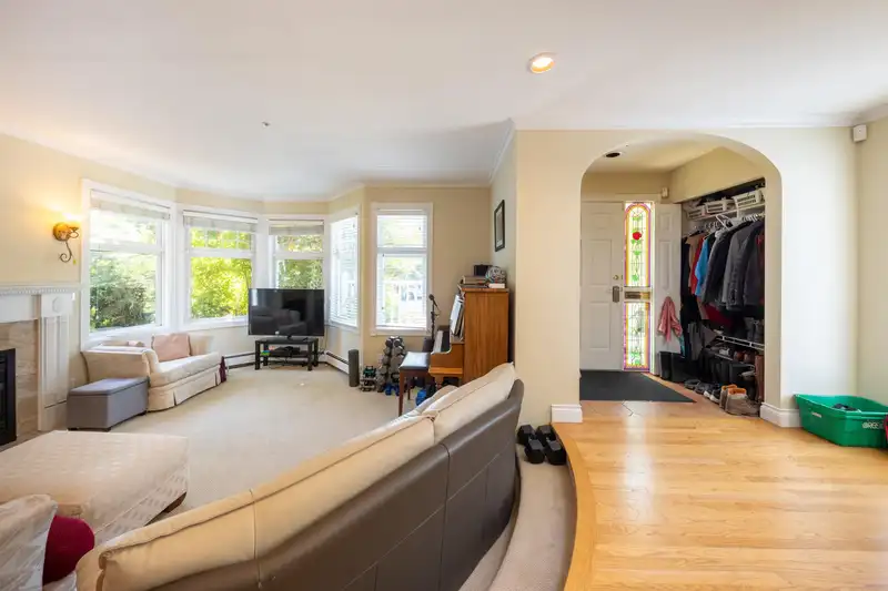 4415 W 15TH AVENUE - photo 4 of 20