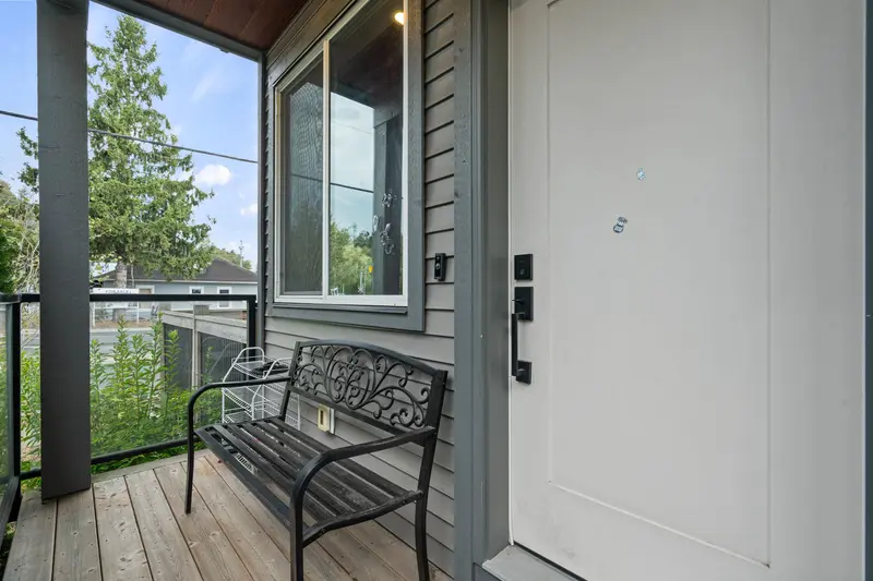 34609 2 AVENUE - photo 3 of 25